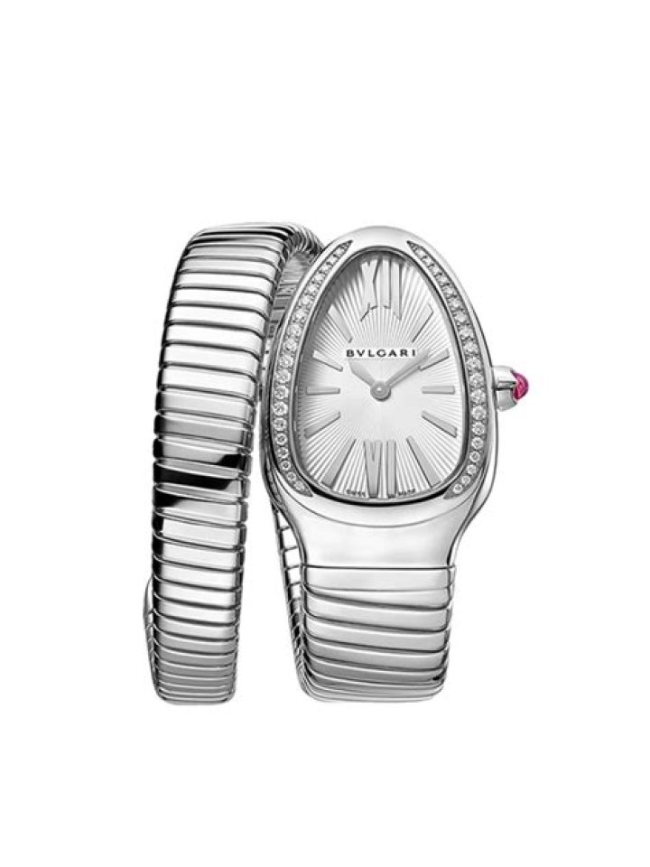 قادت …………………. الحديثة إلى عولمة العلم.