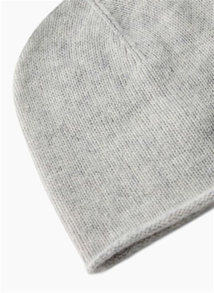 الجملة التي تتفق مع البيانات الممثلة بالأعمدة ( اجابة 1 )