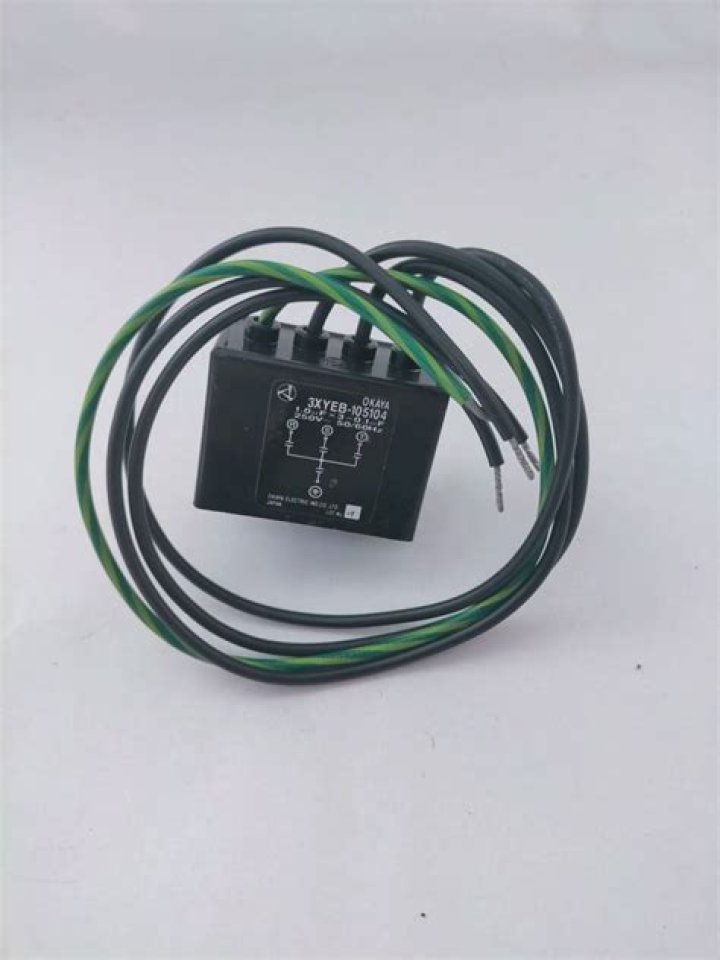 ما هي الطاقة اللازمة لزيادة مساحة سطح السائل بمقدار معين