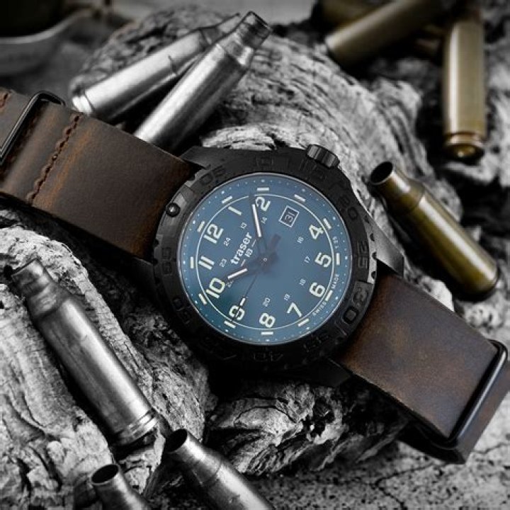 تتكون السطات في الدولة من …… أقسام