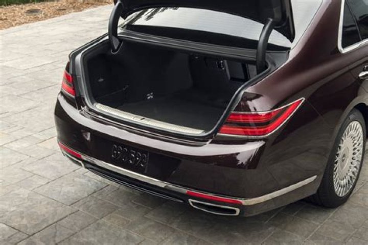 15 Cars with the Largest Trunks You Can Buy in 2021