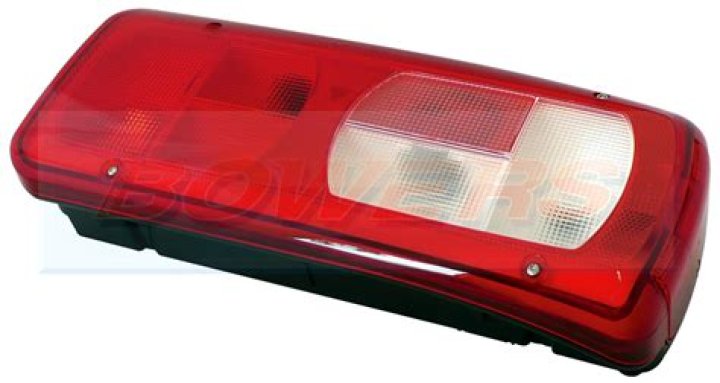 حل : يبرهن التداخل أن للضوء خصائص موجية