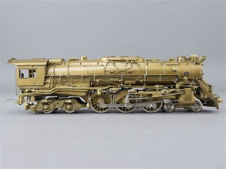 ينغمر الجسم في الموائع إذا كانت قوة الطفو