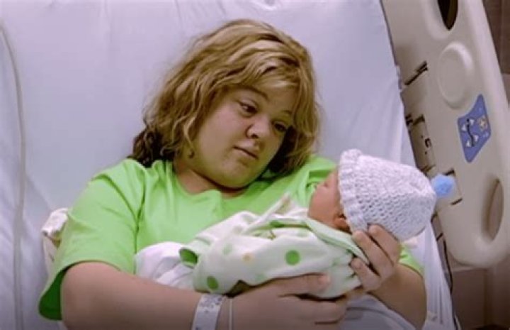 16 and Pregnant’s Lori Wickelhaus pleads GUILTY to child porn possession & will be sentenced in just weeks