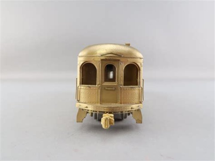 من خلال لوحة المفاتيح يمكنك عمل توسيط للفقرة بالضغط على