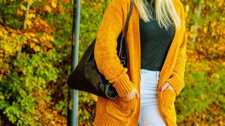 17 Fall and Winter Cardigans to Complement Curvier Figures