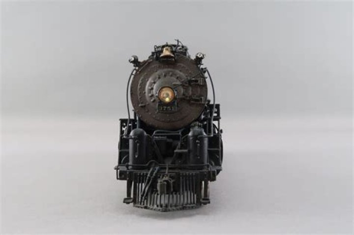 للقلب حرف واحد هو الميم