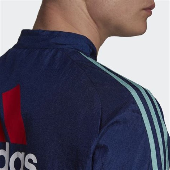 ذرّة عنصر الهيليوم مستقرة لأن 1- يحتوي مستوى الطاقة الخارجي على العدد الكامل من الإلكترونات 2