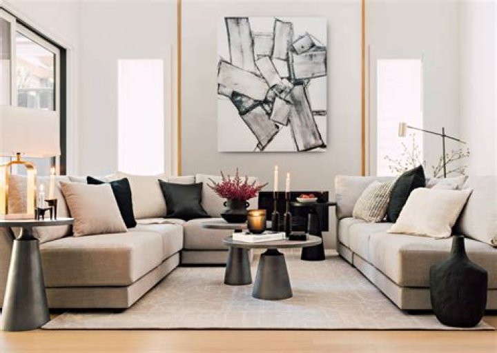 ما الآية التي نزلت على النبي صلى الله عليه وسلم فصعد على الصفا وأخذ ينادي قومه ويحذرهم