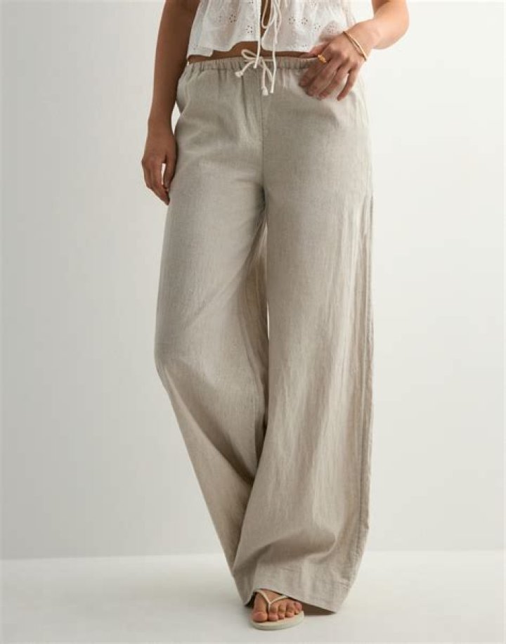 تفسير الحلم بالجماع مع شخص معروف للعزباء