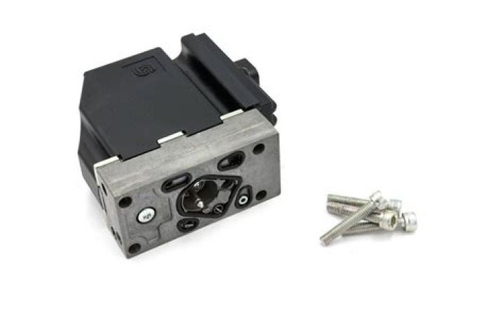 كم رسوم رخصة الموثق وشروط الحصول عليها