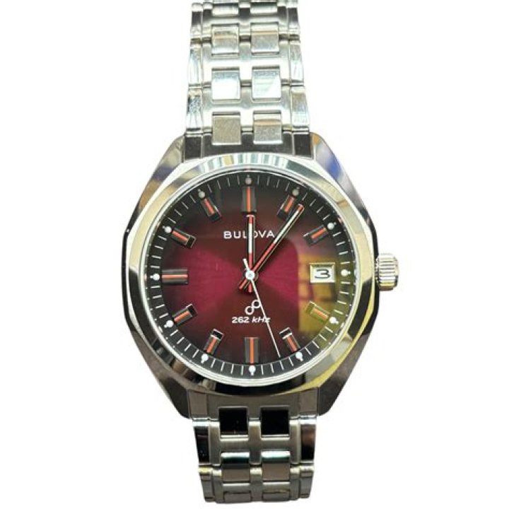 متى يكون ألم الكتف الأيمن خطير