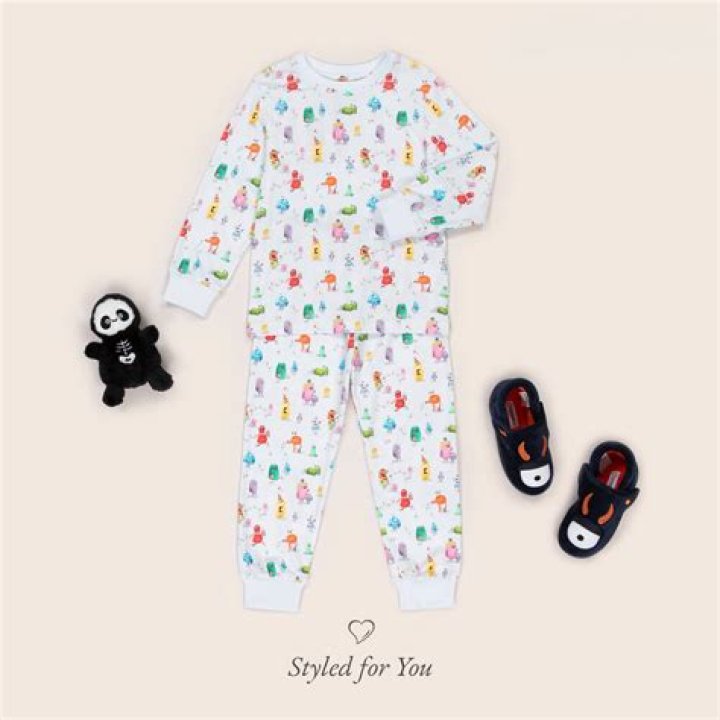 الفرق بين البسبوسة والهريسة