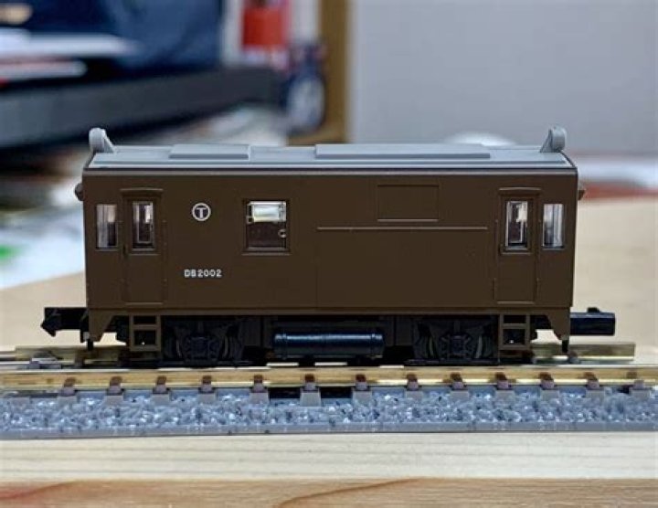 يكتسب ورق تباع الشمس لوناً ازرق عند تفاعله مع محلول الحمض