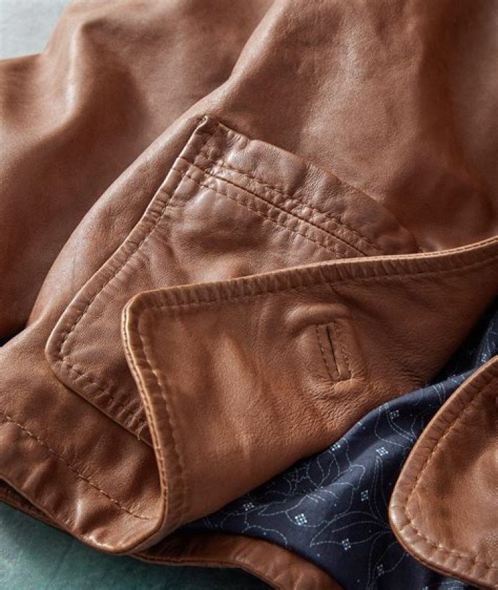 احسن الى الناس تستعبد قلوبهم