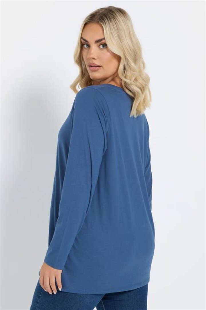 ديانة بسام كوسا