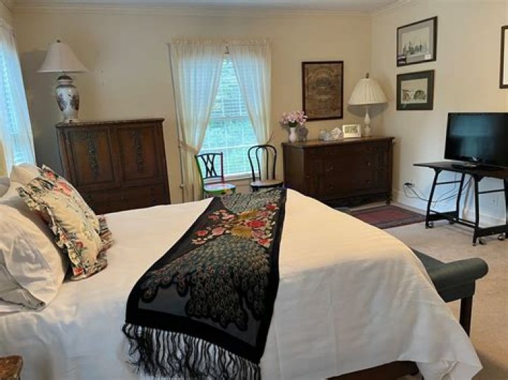 متى اذان الفجر المدينة المنورة