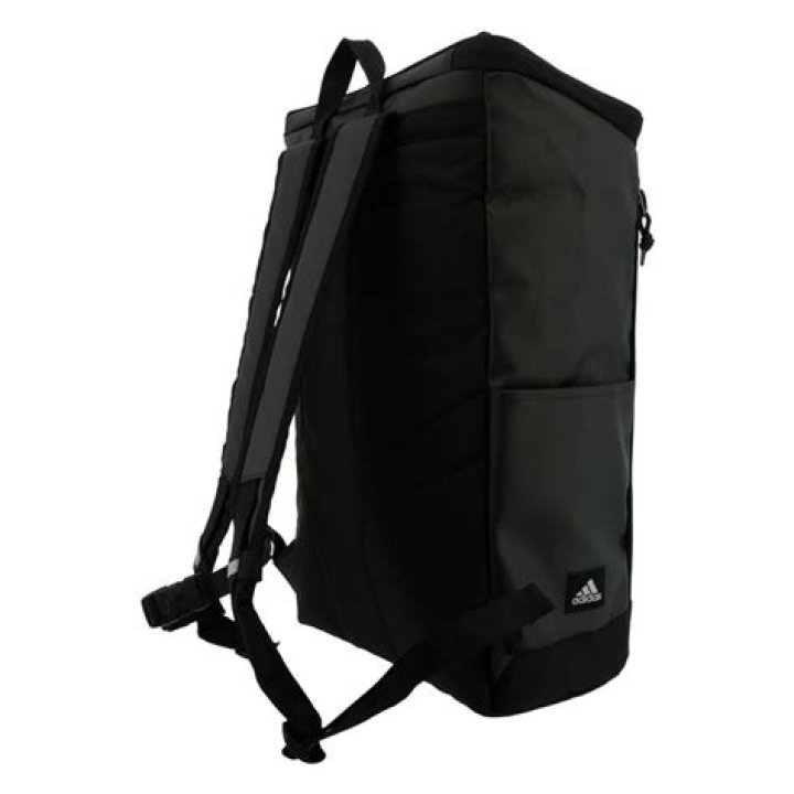 من هي ساحرة الباحة واولادها