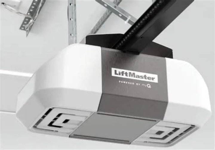 تعتمد حدة الصوت على