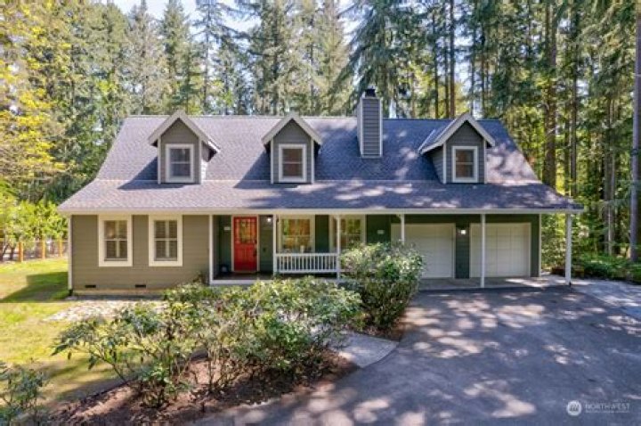 الاجازات الرسمية في السعودية للقطاع العام والخاص 1443