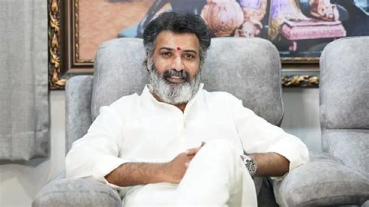 Actor Taraka Ratna passes away after suffering heart attack; Celebrities express condolence – India TV