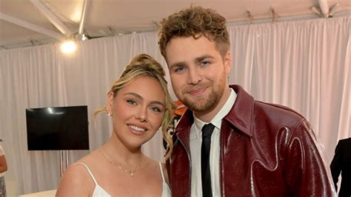 Exploring The Relationship Status Of Alex Warren: Is He Married?