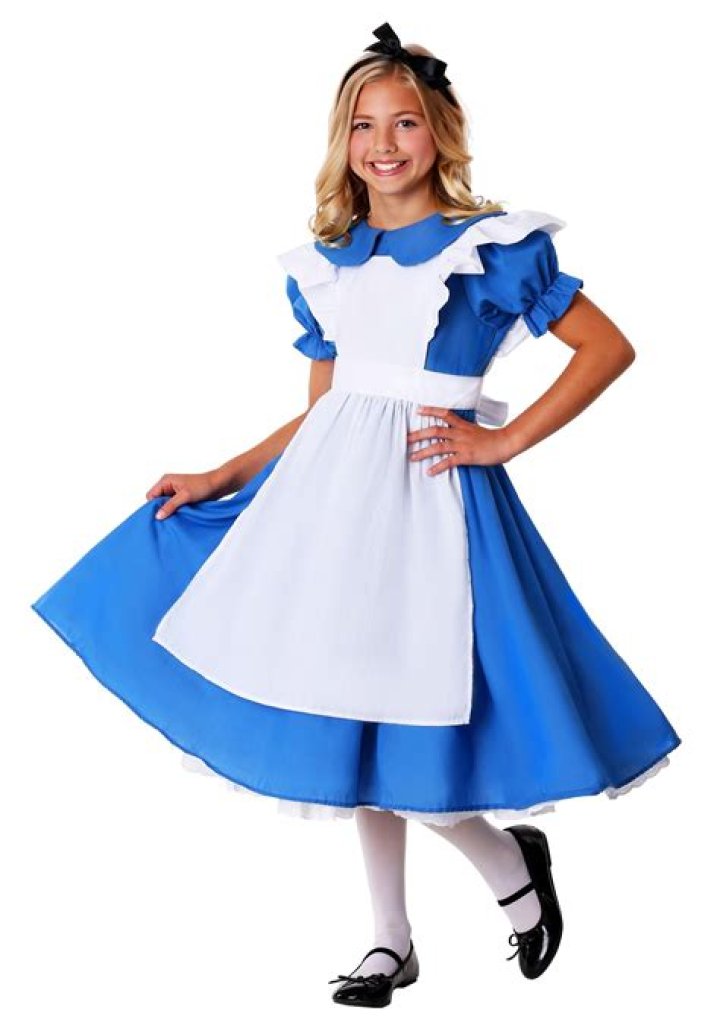Step Into Wonderland: The Magical Alice In Wonderland Costume