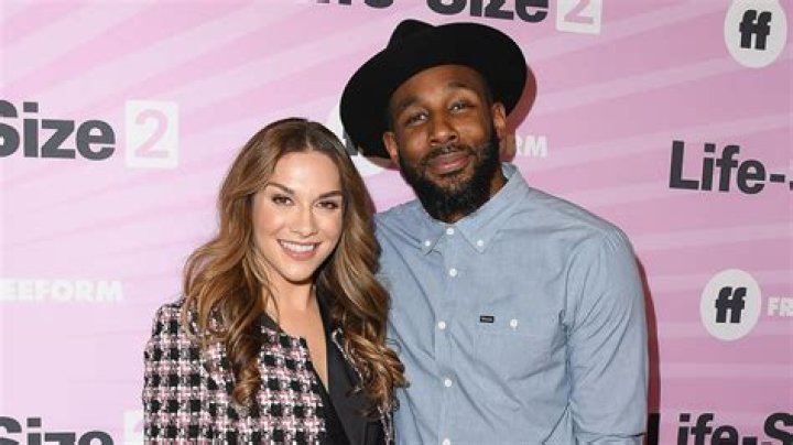 Allison Holker Marks Stephen 'tWitch' Boss Anniversary After Death