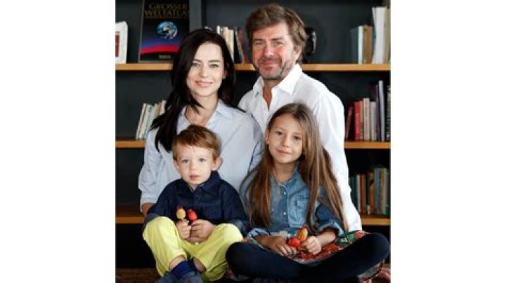 Unveiling The Charismatic Journey Of Alona Ataberk