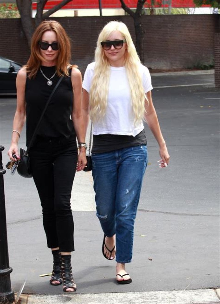 Amanda Bynes Feels 'A Lot Better’ About Herself After Blepharoplasty