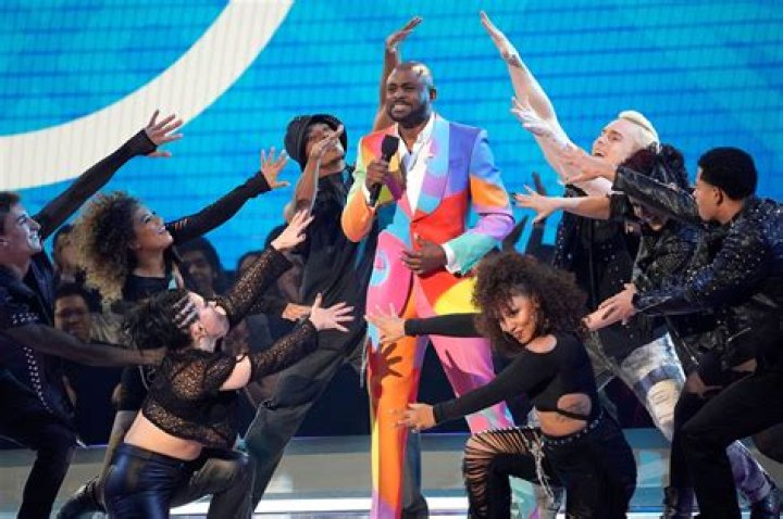 American Music Awards 2022: What You Didn't See on TV