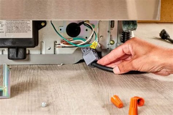 Are Bosch dishwashers hardwired or plug in?