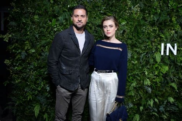 Are JR Ramirez And Melissa Roxburgh Still Dating? Unraveling Their Relationship