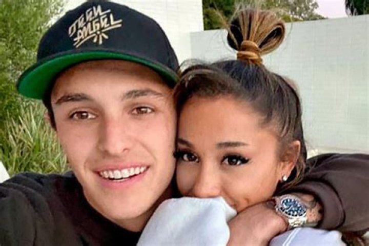 Ariana Grande fans suspect singer and husband Dalton Gomez are headed for a divorce after spotting social media clues