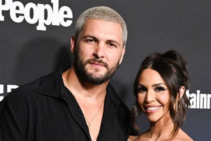 Ariana Madix, Brock Davies React to Scheana Shay’s Photo With Sandoval