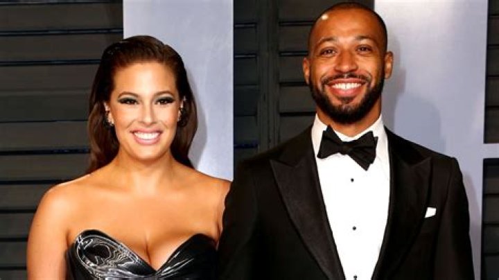Ashley Graham Shares 1st Pic of Son Isaac, Details Home Birth