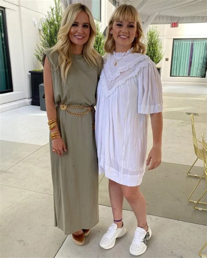 Bachelorette's Emily Maynard's Son Jones Recovering From Surgery