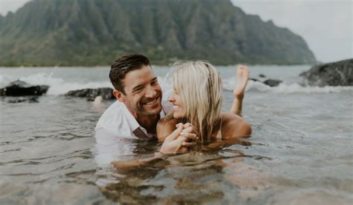 Bachelorette's Garrett Yrigoyen Marries Alex Farrar in Hawaii 