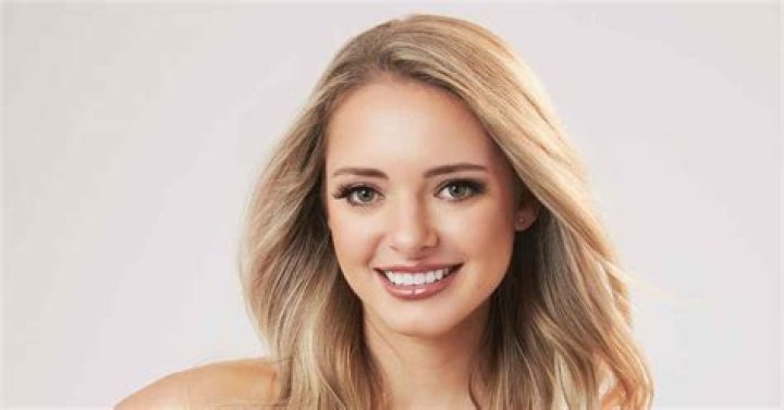 Bachelor's Brooklyn Thanks Fans After Revealing Past Abuse