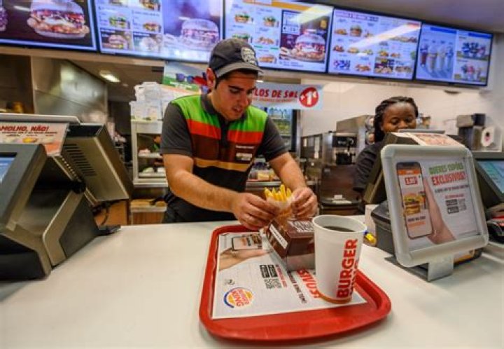 Bankrupt franchisee with dozens of Burger King stores may shut down 21 restaurants despite finding a buyer
