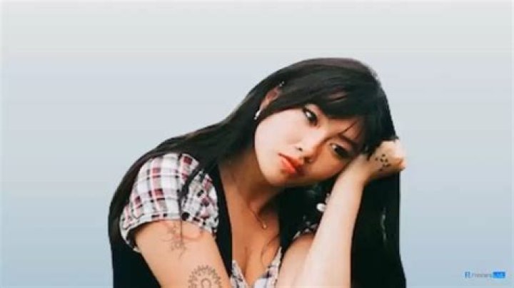 Beabadoobee Net Worth in 2024 How Rich is She Now?