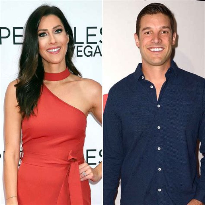 Becca Kufrin, Garrett Yrigoyen Spend 4th of July Apart