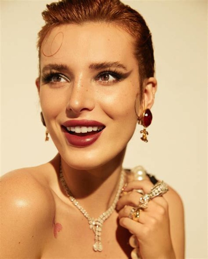 Who is Bella Thorne? My Own Worst Enemy actress who joined OnlyFans – The US Sun