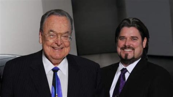 Bert Boeckmann Net Worth, Income, Salary, Earnings, Biography, How much money make?