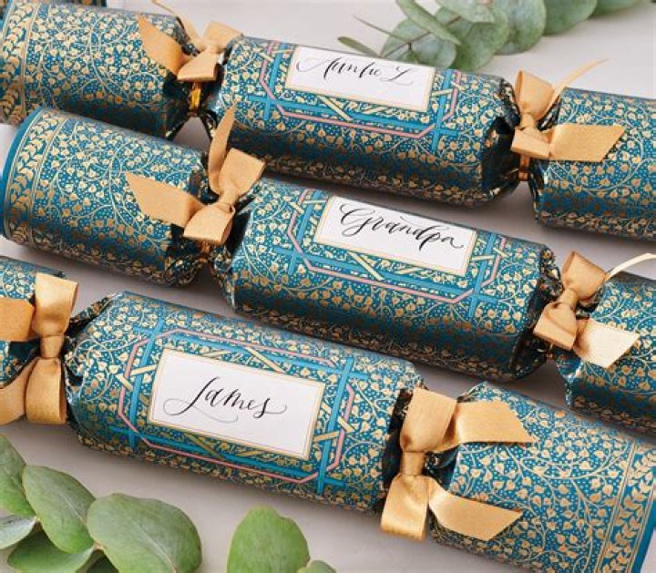 12 best Christmas crackers 2022, including luxury options