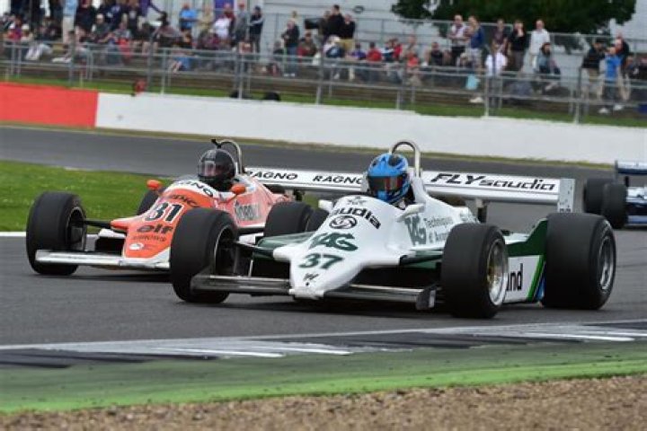 9 best F1 driving experience UK 2023 | The Sun UK