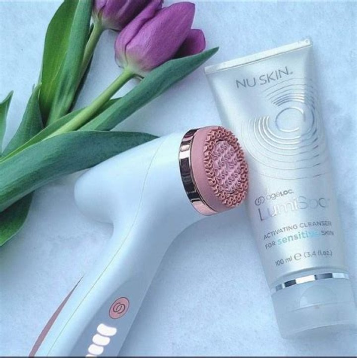 Discovering The Ultimate Face Cleansing Experience: The Best Face Cleanser Machine