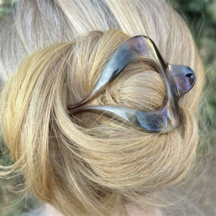 The Best Hair Clip for Your Favorite Up-Do