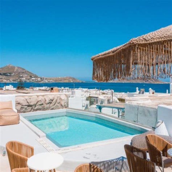 15 Best Hotels in Paros 2023