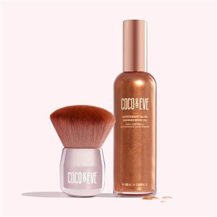 This Bestselling Self-Tanning Set Won't Turn You Orange